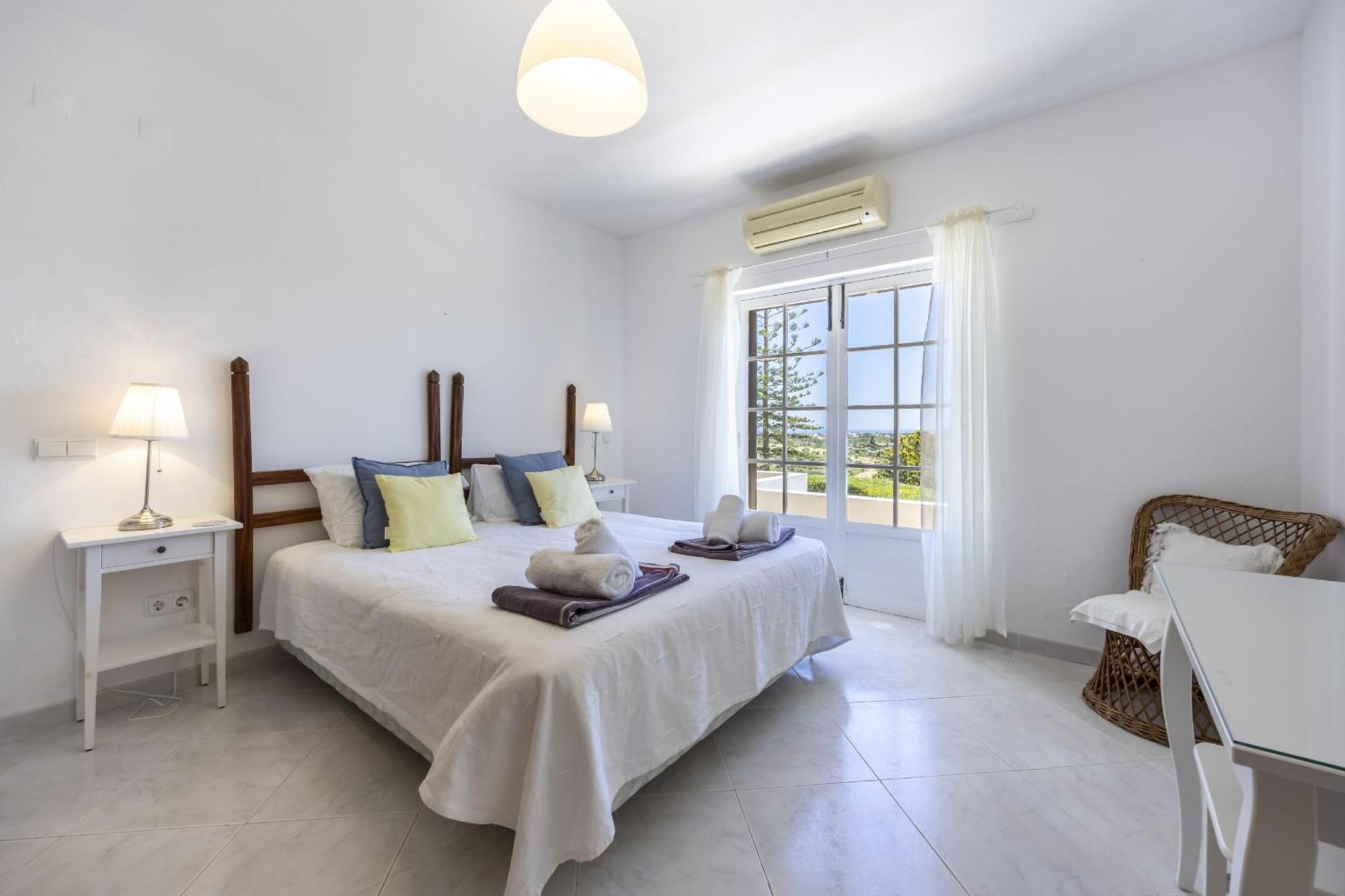 Coolhouses Algarve Lagos, 4 Bed Single-story House, Pool And Amazing Panoramic Views, Casa Fernanda