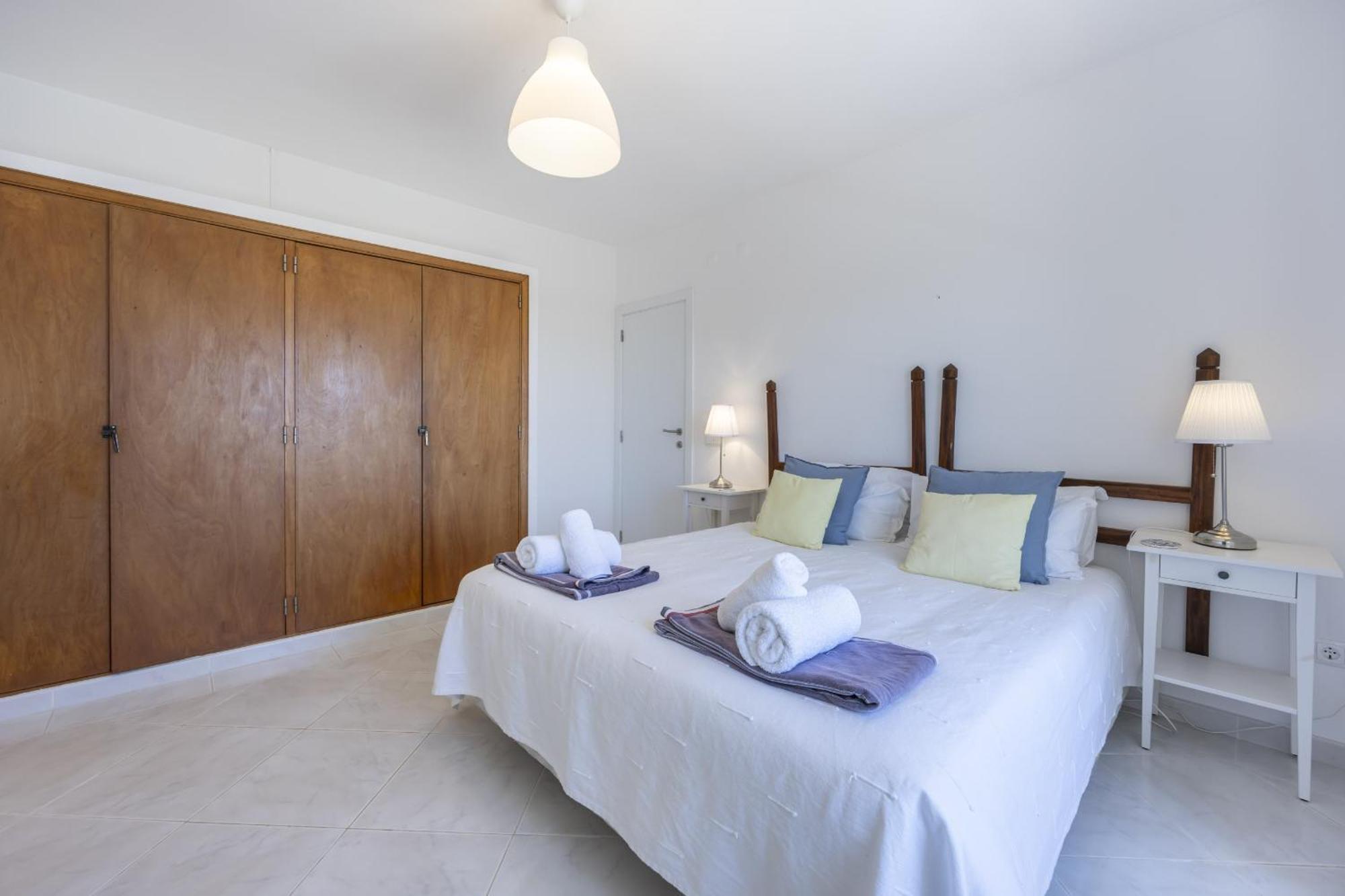 Coolhouses Algarve Lagos, 4 Bed Single-story House, Pool And Amazing Panoramic Views, Casa Fernanda Villa *