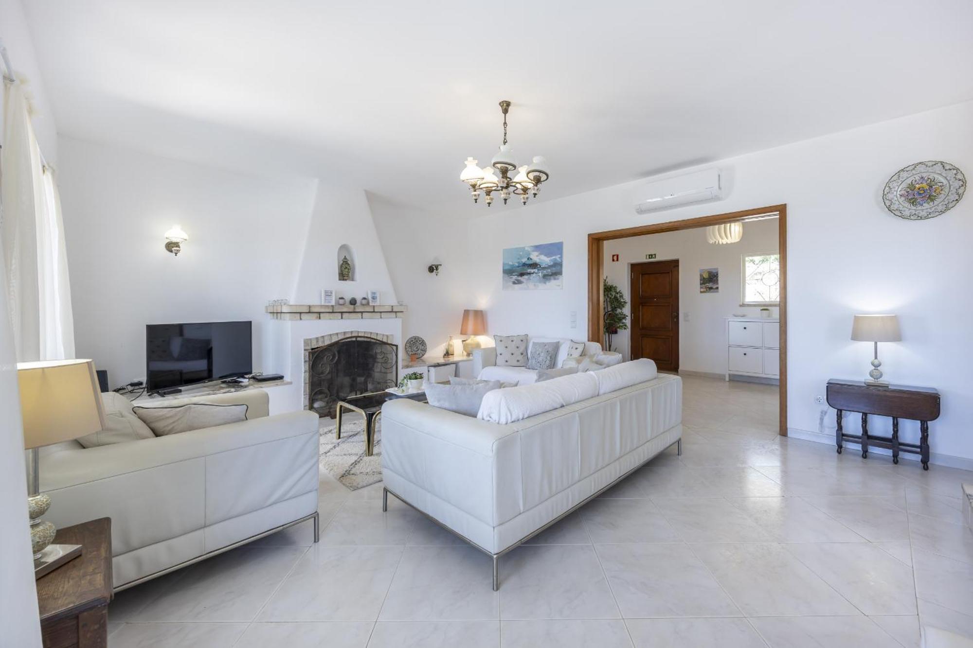 Coolhouses Algarve Lagos, 4 Bed Single-story House, Pool And Amazing Panoramic Views, Casa Fernanda